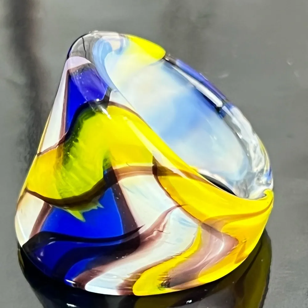 Vintage Blue Yellow Murano Style Glass Ring Size 9.5 - Image 5
