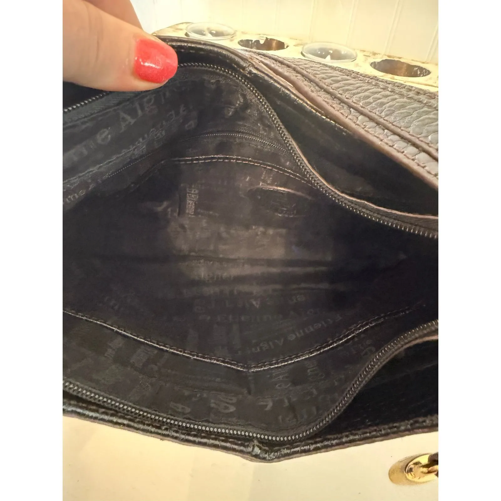 Vintage Etienne Aigner Black Leather Croc Embossed Shoulder Bag‎ Purse - Image 12