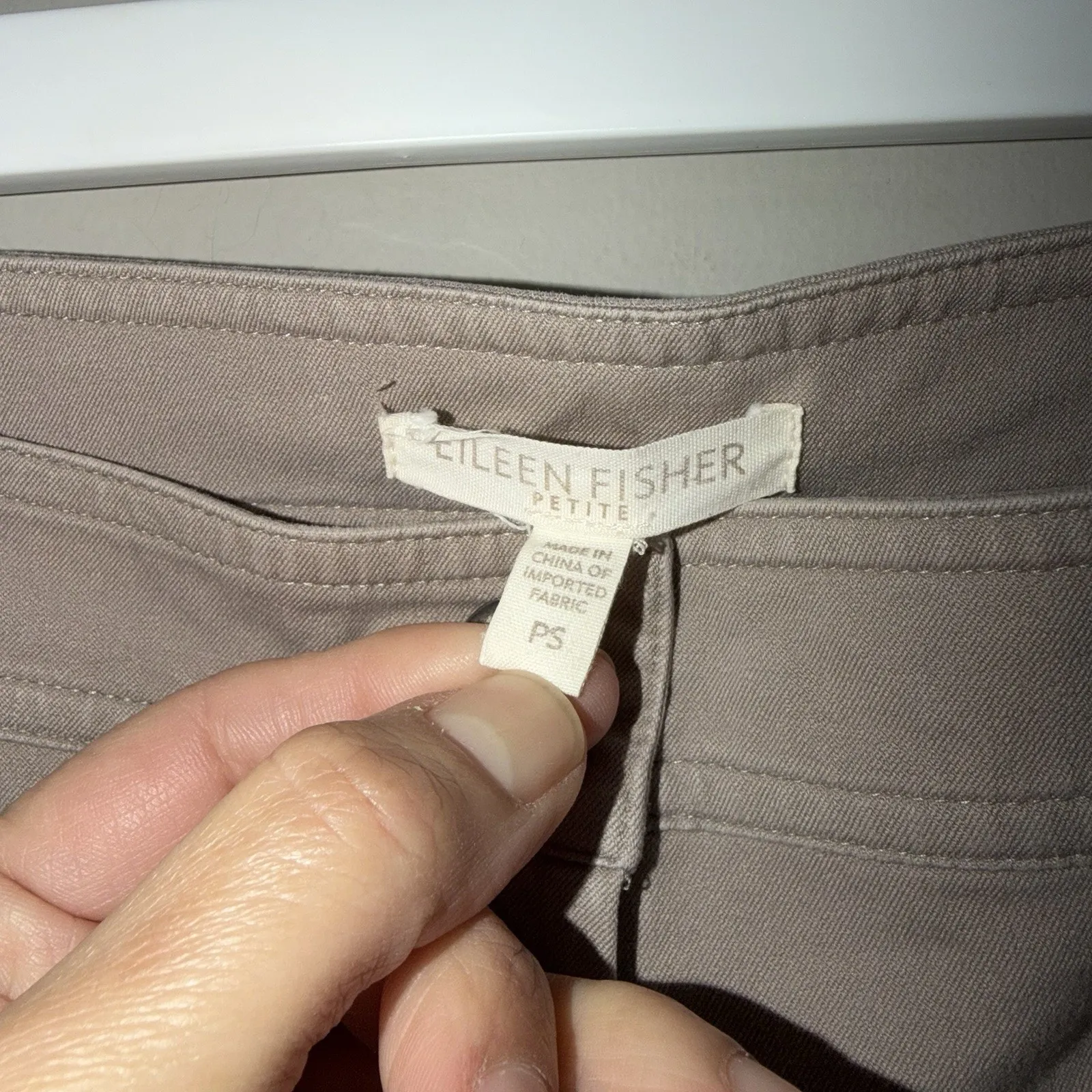 Eileen Fisher Petite Tan Capri Pants Woman’s Size PS Small Coastal Preppy - Image 3