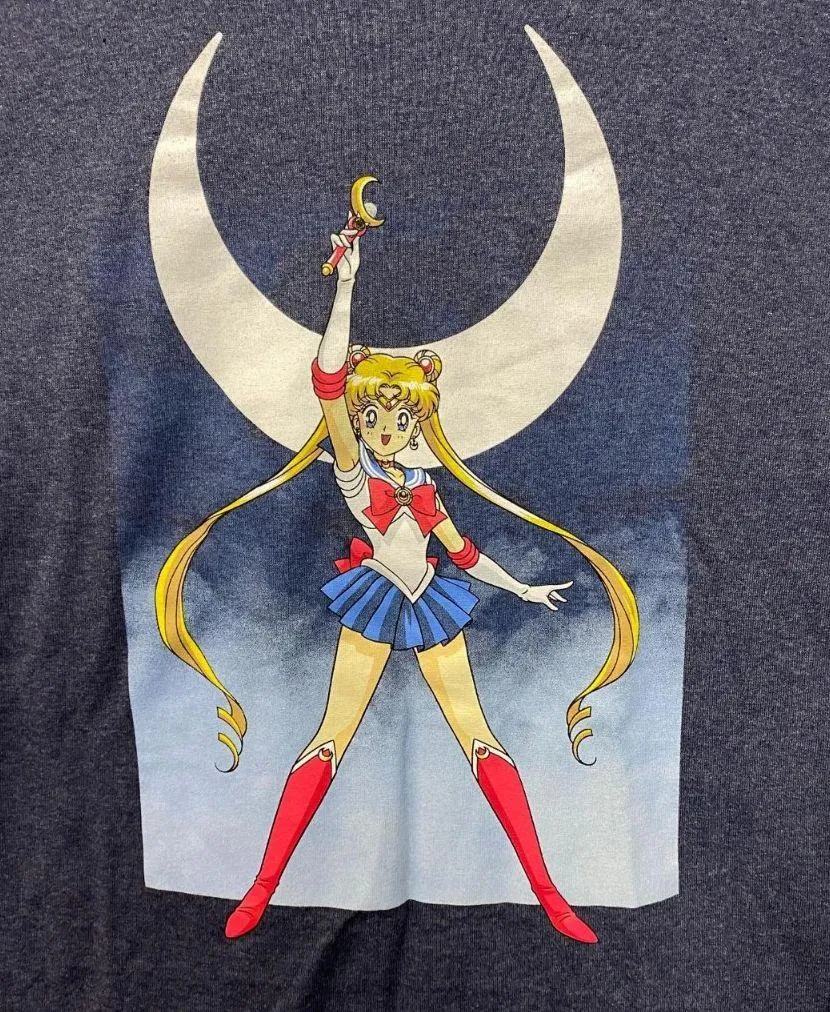 Sailor Moon Crescent Moon Wand Pretty Guardian Anime Tee Large - Image 2