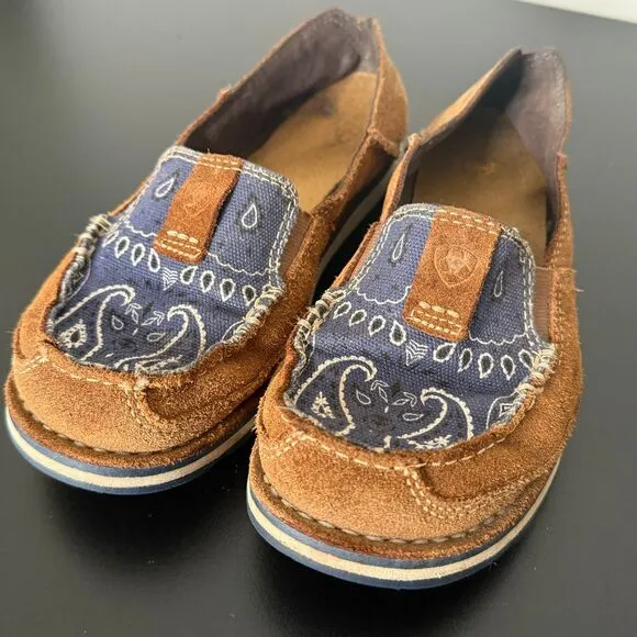 Ariat Women Size 5.5 Cruiser Brown Suede Leather Shoes Blue Paisley Bandanna Moc - Image 2