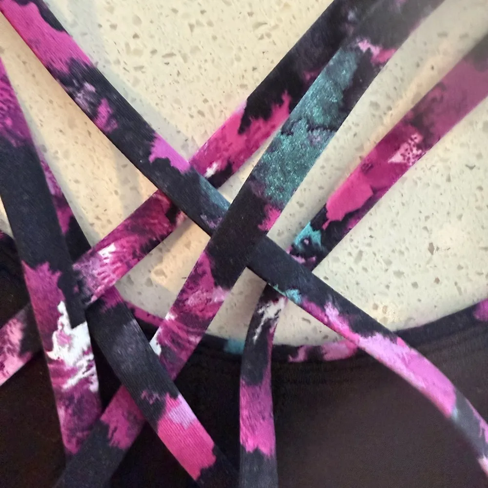 Patterned LuLu Lemon Sports Bra - Image 4