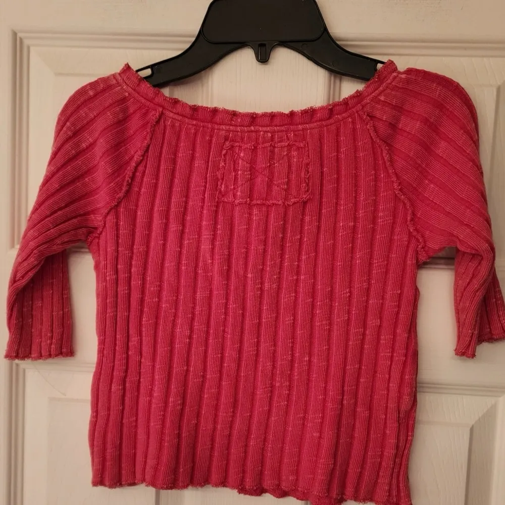 Free People We the Free Strange Love Hot Pink Women’s Sweater Size Small - Image 3