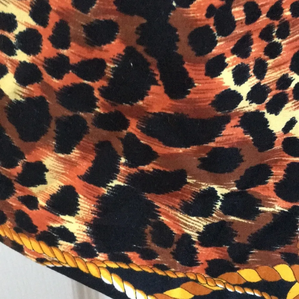 FINAL MARKDOWN N.O.S a.k.f vest large - Image 9