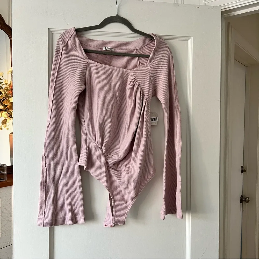 Free People On a Cloud Long Sleeve Bodysuit in Blush Tint Size Large NWT - Image 5