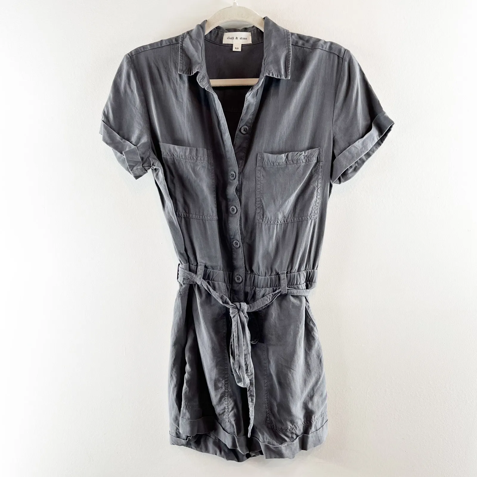 Cloth & Stone Tencel Lycocell Short Sleeve Belted Shorts Romper Gray XS - Image 2