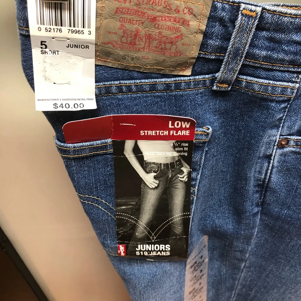 Levi’s jeans for girls(juniors) - Image 5