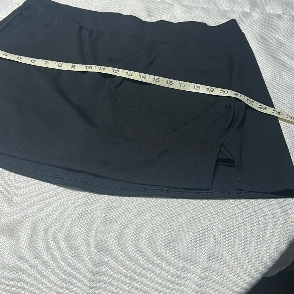 All in Motion Black Skorts Lightweight Elastic Waist - Image 6