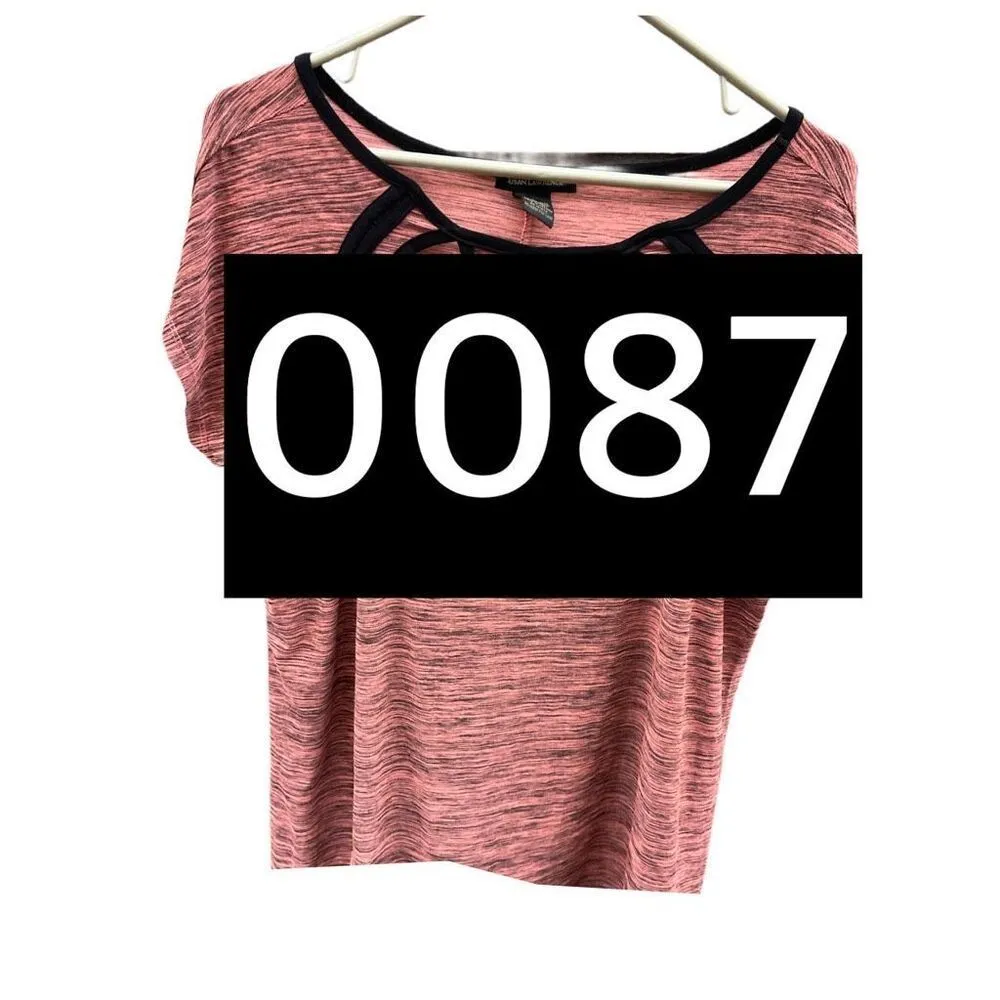 Susan Lawrence size XL relaxed fit cut out front top - Image 5