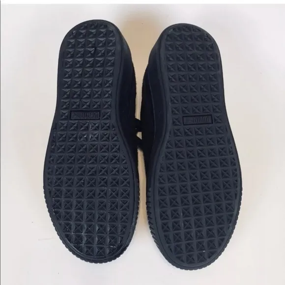 Puma ‎ Suede Platform Sneakers Black With Gold Top - Image 6