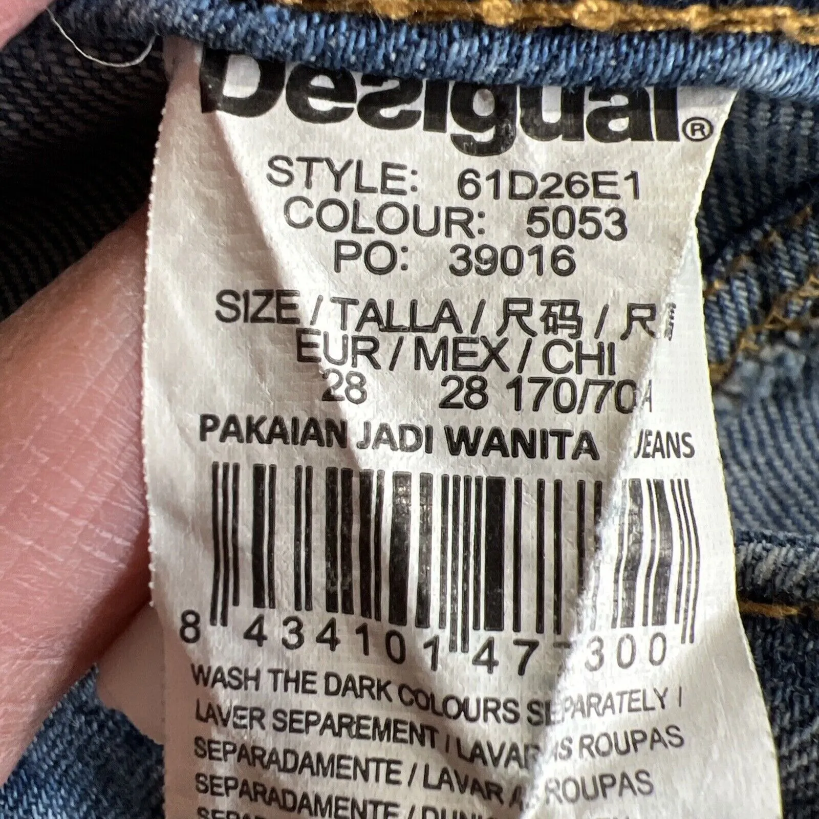 Desigual Patchwork Floral Embroidered Jeans Distressed Boho Festival 28 Artsy - Image 9