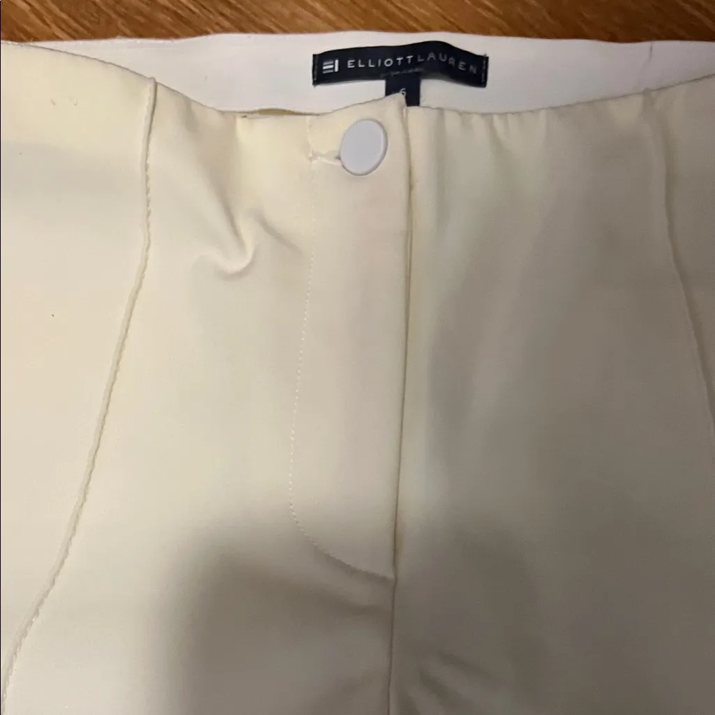Elliott Lauren Ivory Pants like new size 6 silky feeling - Image 3
