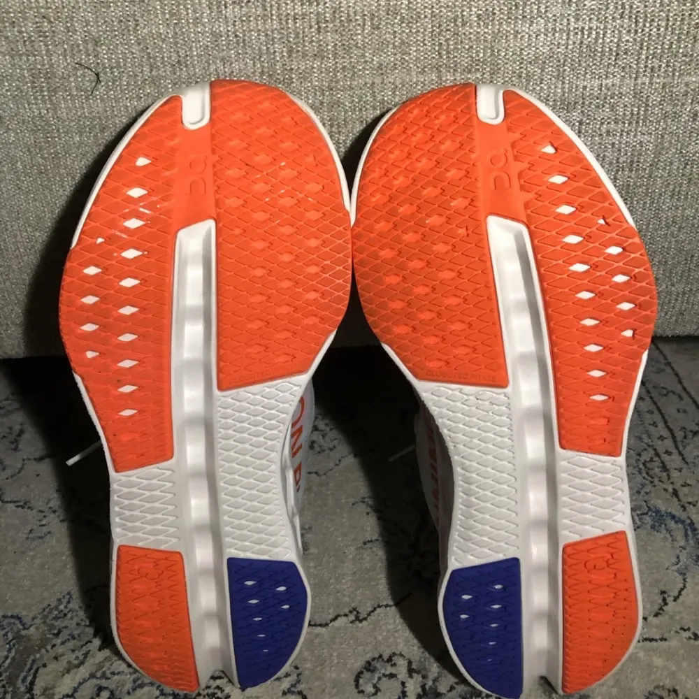 On Cloud Cloudsurfer Next Women’s Running Shoes Size 8.5 - Image 12