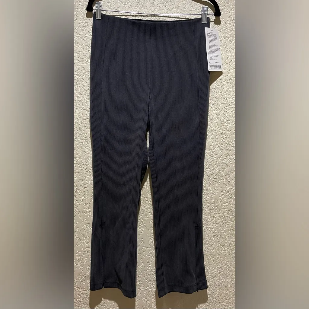 Lululemon NWT Ribbed Softstreme Zip Leg High Rise Cropped 25” Pants Black Size 8 - Image 6