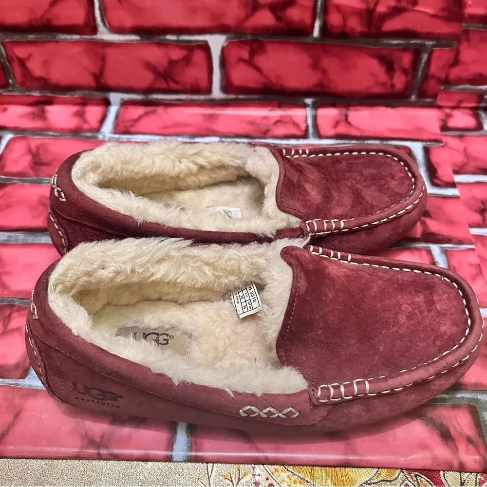 UGG Australia Ansley 3312 Red Burgundy shoes 7 - Image 4
