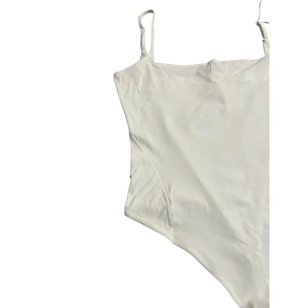 Lululemon Wundermost Square - Image 2