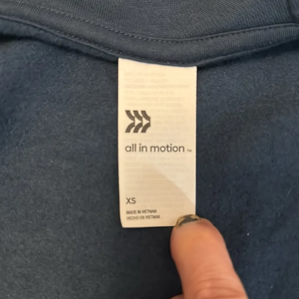 All on Motion Women’s Navy Blue Full Zip Hoodie Thumbholes Pockets Sz XS NWT - Image 6