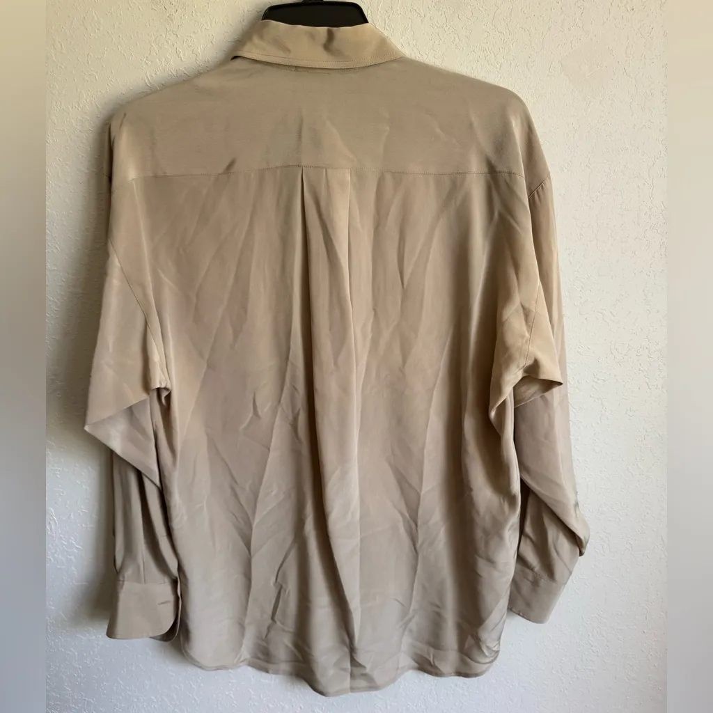 SR Shillito Rikes Biege Silk Button Down Blouse Womens 8 (40) Italian Vintage Tan - Image 5