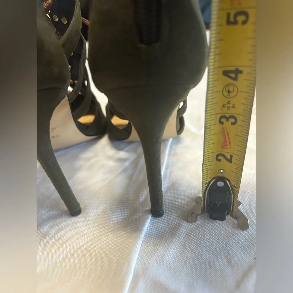 Daya‎ by Zendaya lace up pump heels 8.5 green faux suede - Image 6