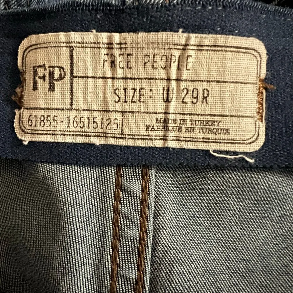 We The Free Penny Pull On Flare Jean 29R Blue - Image 4