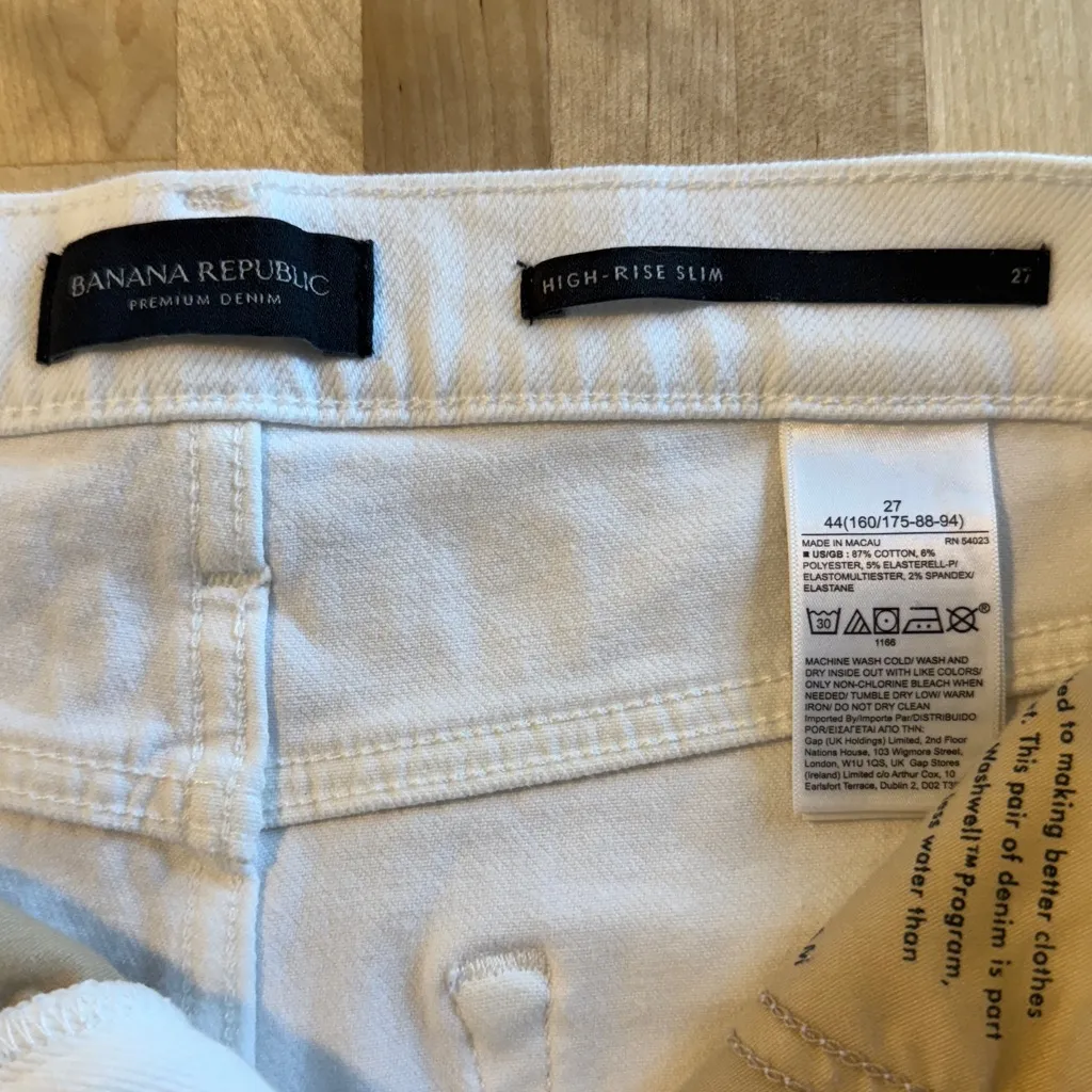 Banana Republic Mid-Rise High-Rise Slim White Raw Hem Light Distressed Jeans, 27 - Image 7