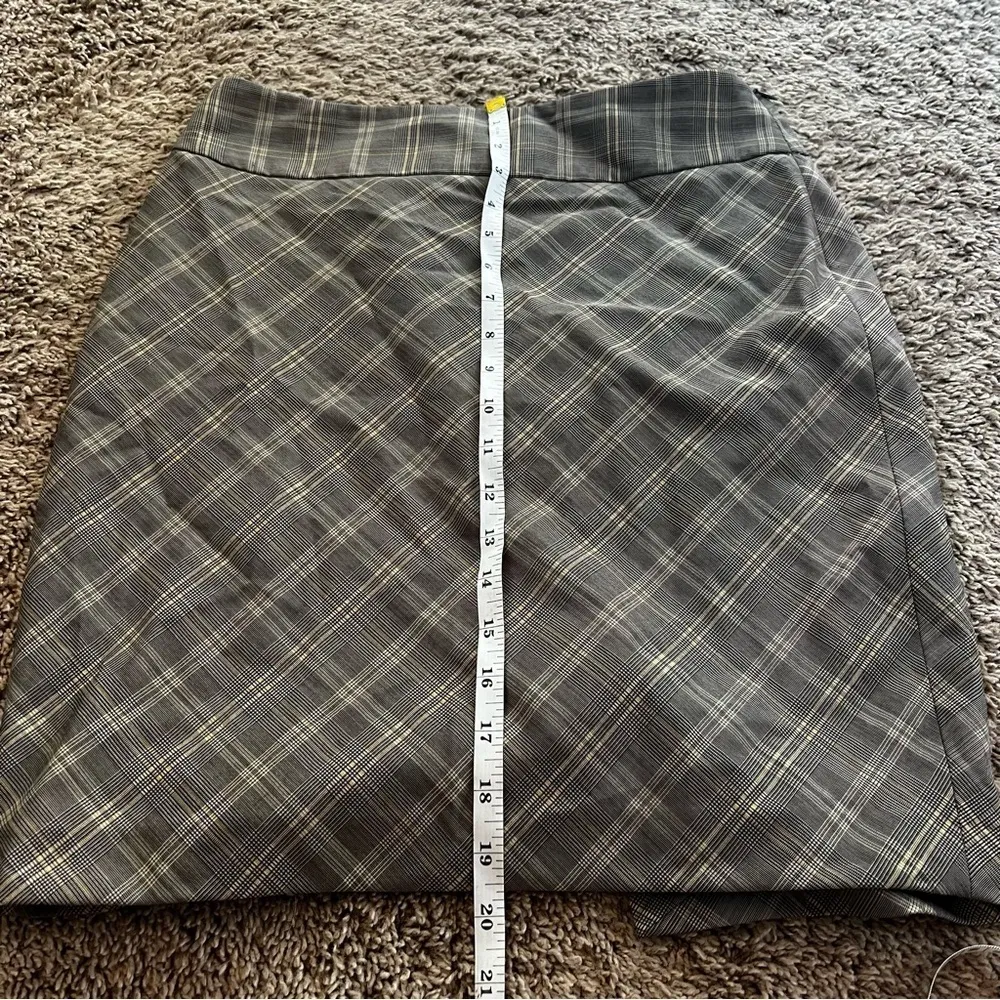 THE LIMITED plaid pencil skirt in brown tan yellow - Image 5