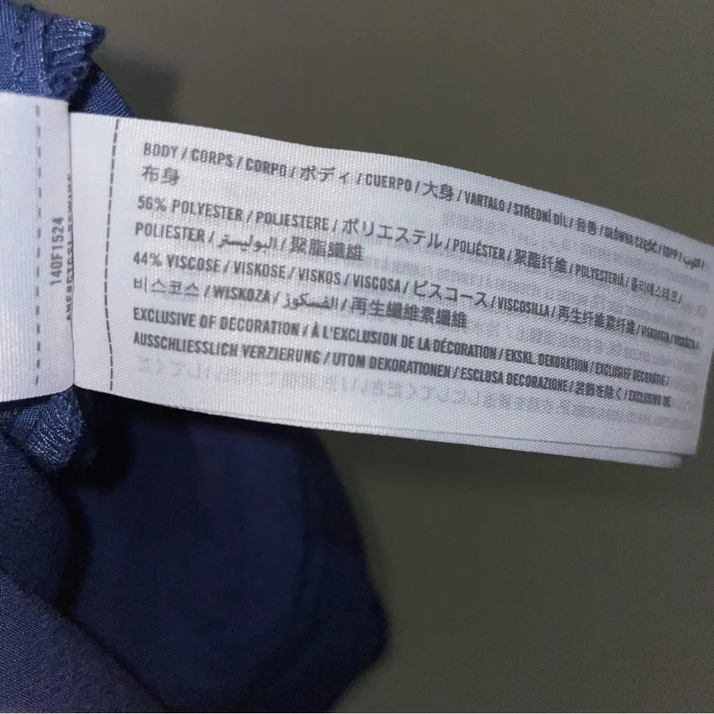 Abercrombie & Fitch Satin Blue Camisole Tank Top Size Large - Image 5