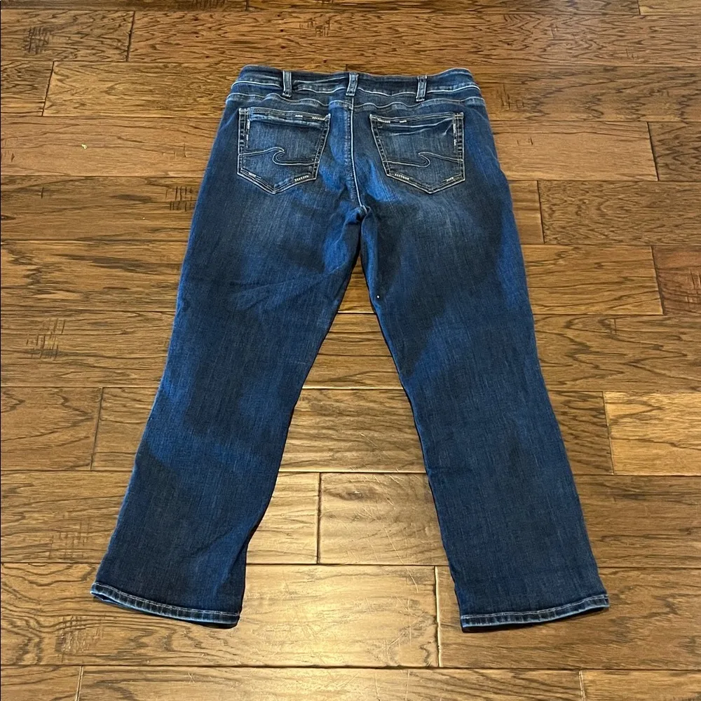 Silver Jeans Suki Capri High Rise Size 34 - Image 2