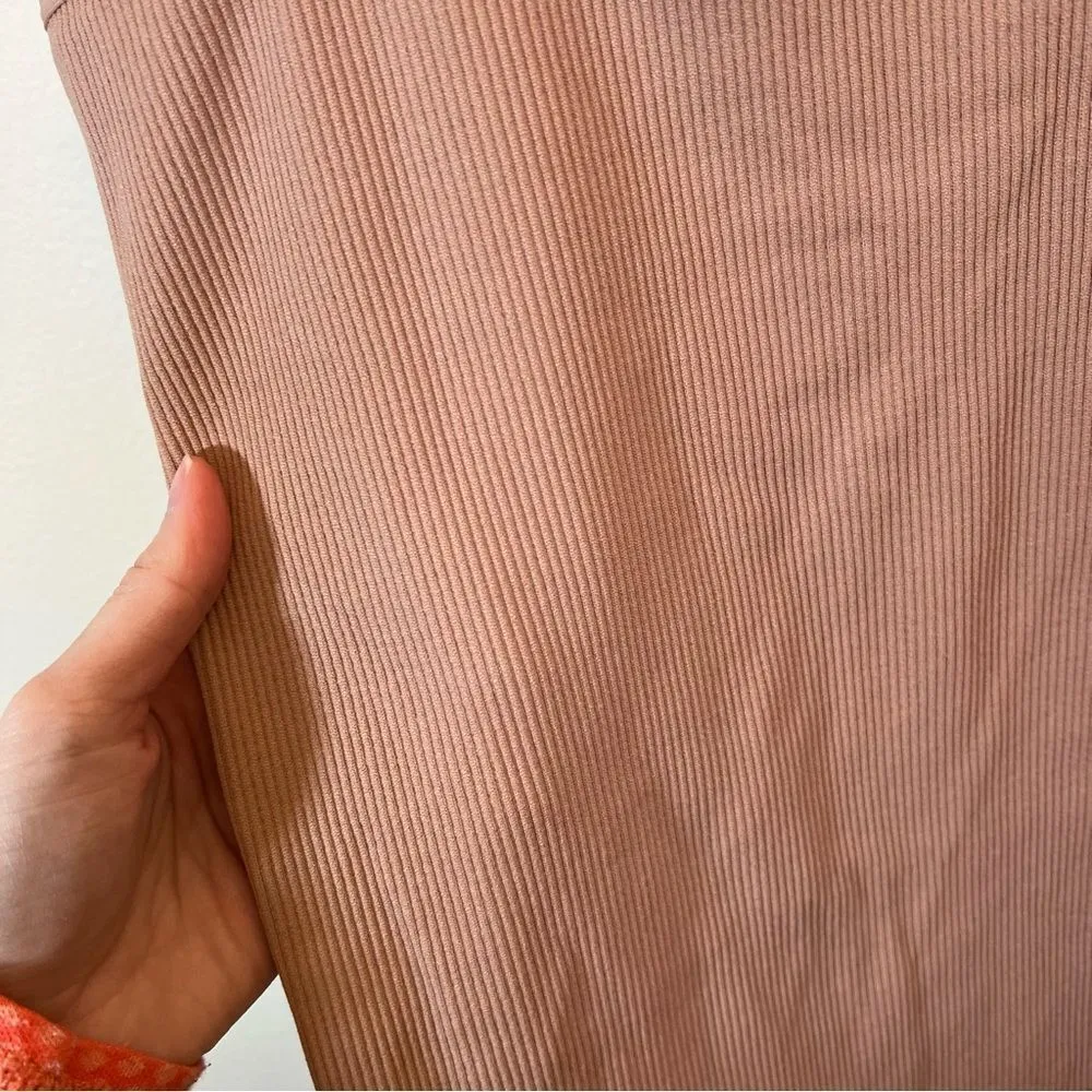 ✨ WILD FABLE Mini Bodycon Tan Dress Small - Image 6