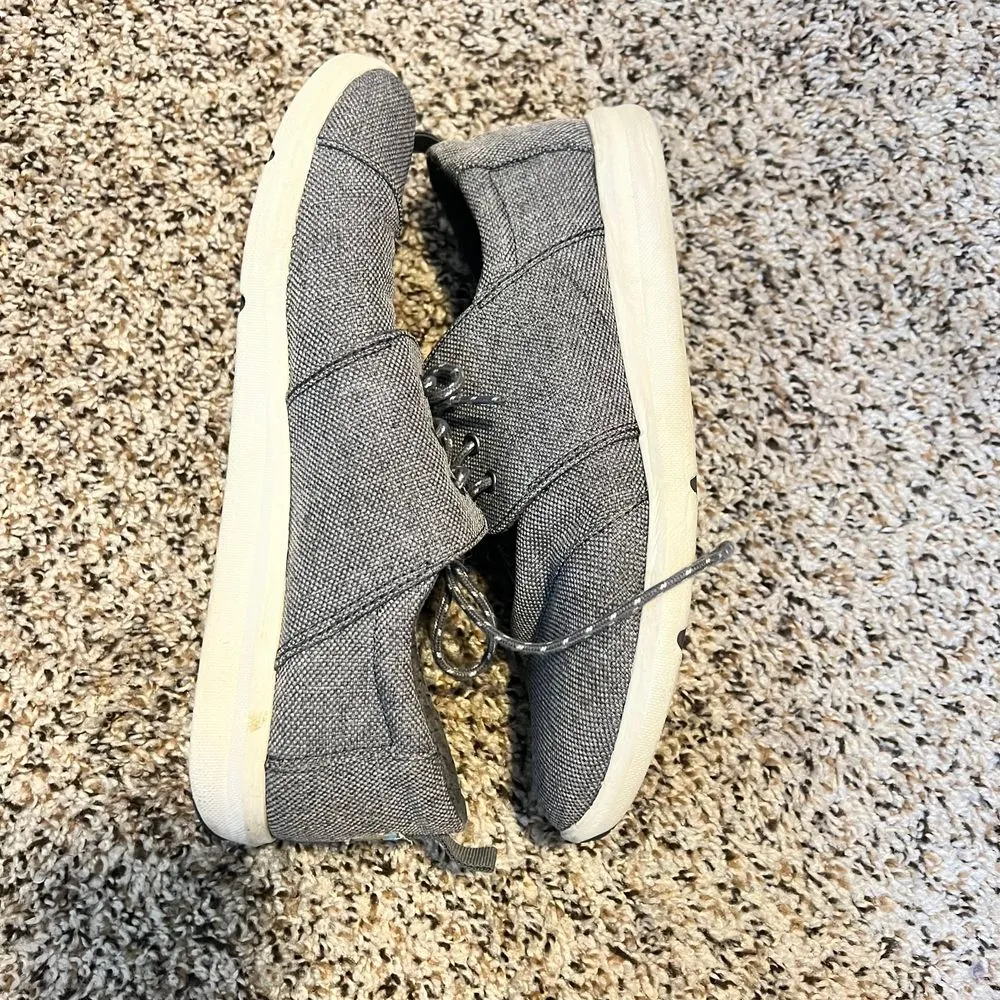 TOMS Gray Canvas Casual Lace-Up Sneakers Comfort‎ Walking Shoes - Image 4
