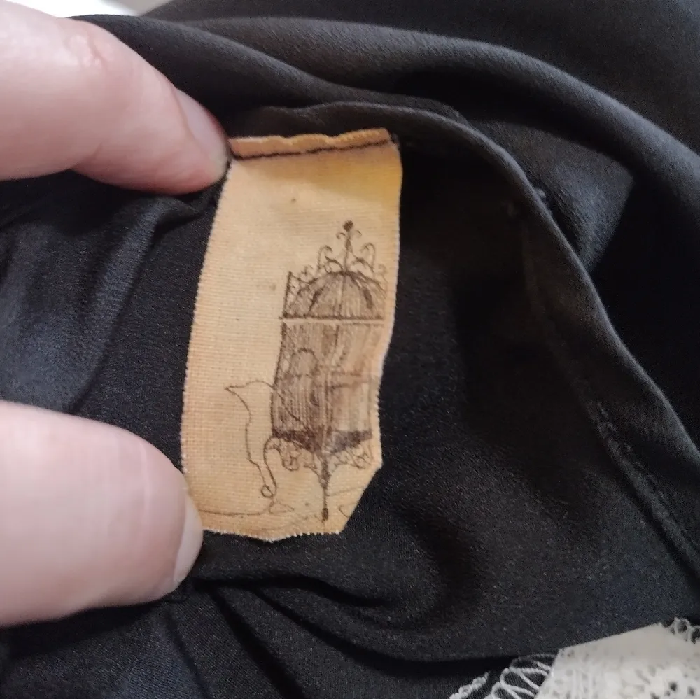 Francesca Black and White Spaghetti Strap Top Size M - Image 4