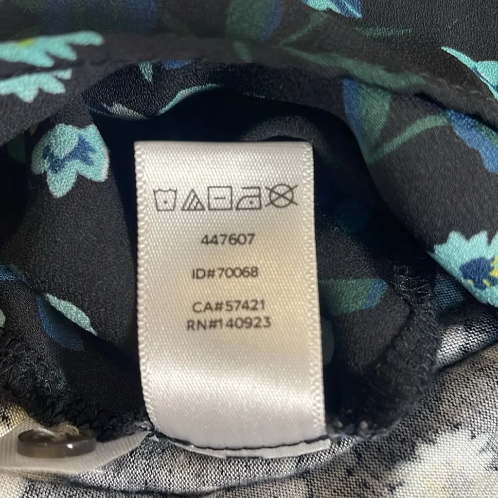 Loft Mixed Media‎ Dark Floral Lace Wide Flutter Sleeves Oversized Boho Navy S - Image 7