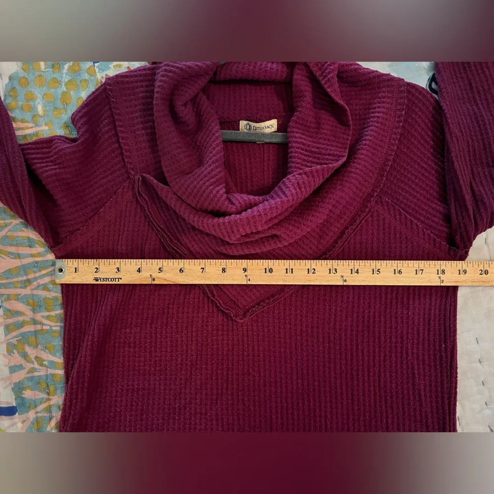 DEMOCRACY M Purple-Burgundy Cowl Neck Waffle Knit Pullover Top - Image 10