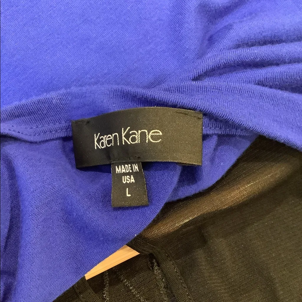 Nice color long sleeve top/ cover up 🦋 - Image 8