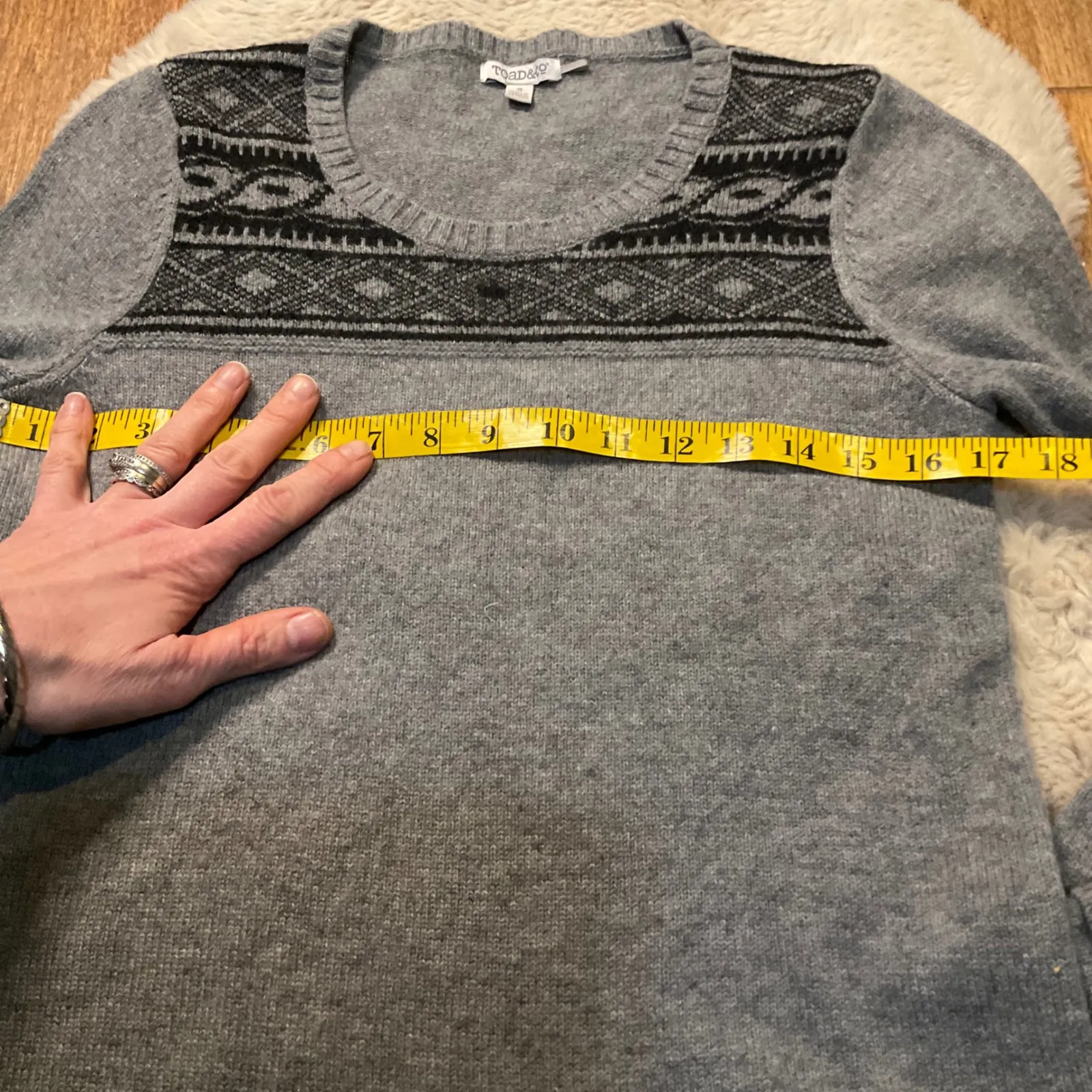 Toad & Co Aleutia Crew Sweater Size Small Lambswool Gray Black Pattern Round Hem - Image 6