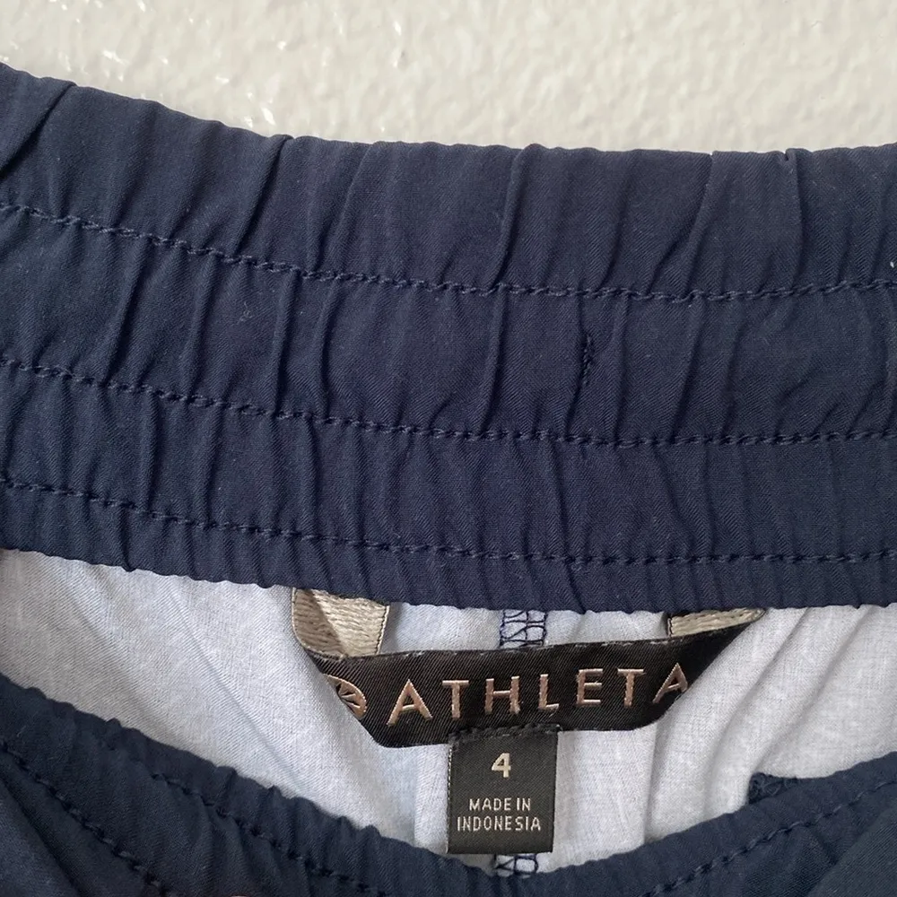 Athleta 4 Printed Baja Shorts in Navy Woodblock Pattern - Image 3