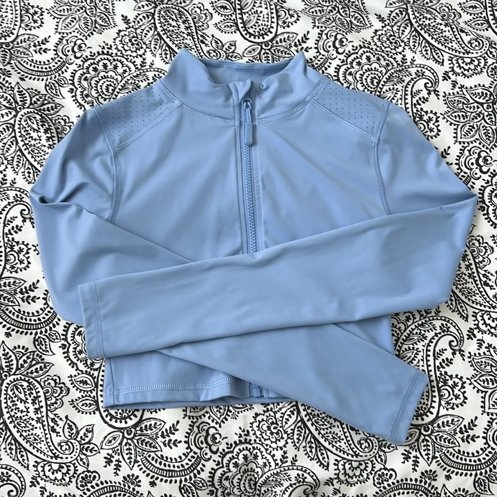 Forever 21 Light Blue Zip-Up Jacket l NWOT l WM Small - Image 2