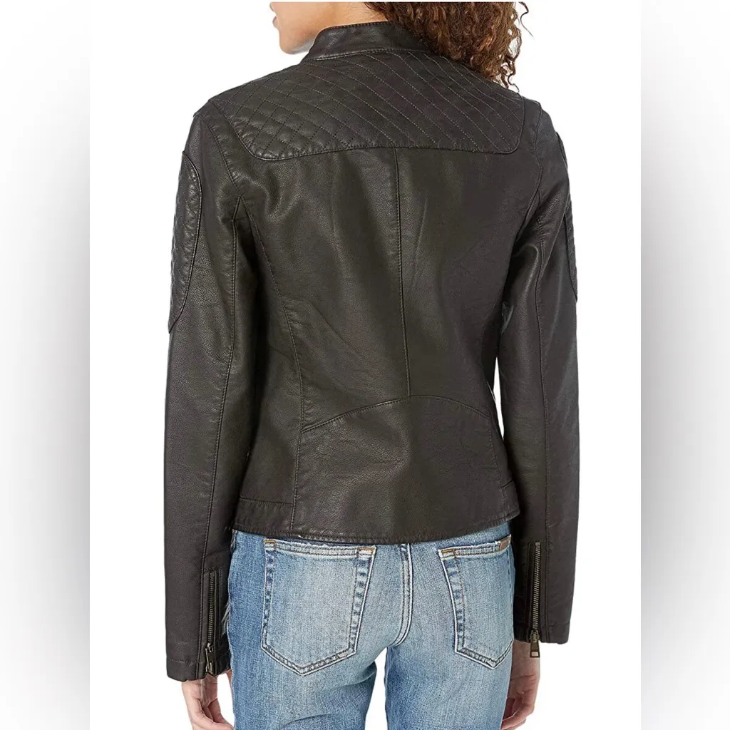 Levi's Women's Quilted Faux Leather Jacket - Image 3