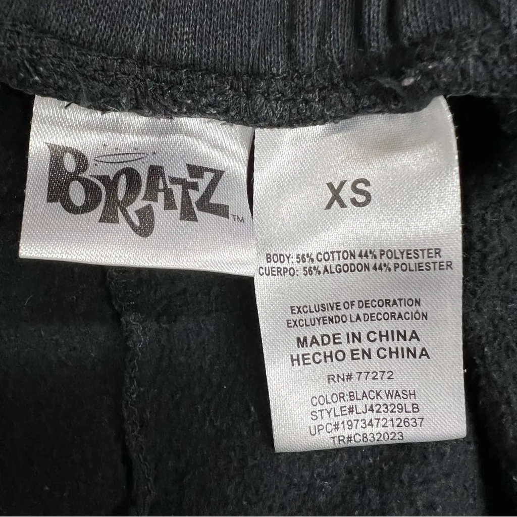 Bratz xs Black Graphic Joggers w/pockets sweatpants acid wash pattern - Image 2
