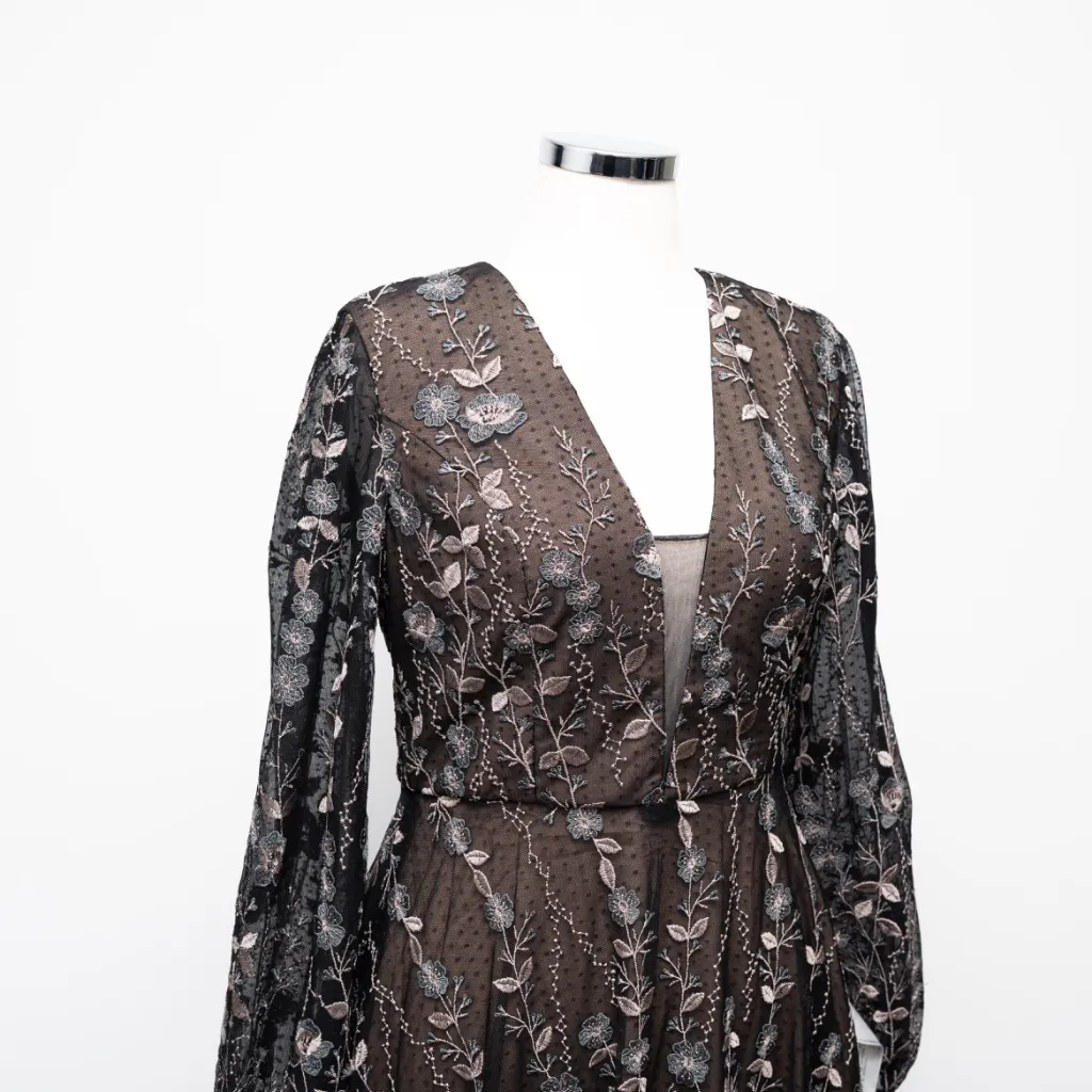 Dress The Population – Sabrina Floral Embroidered Dress - Image 11