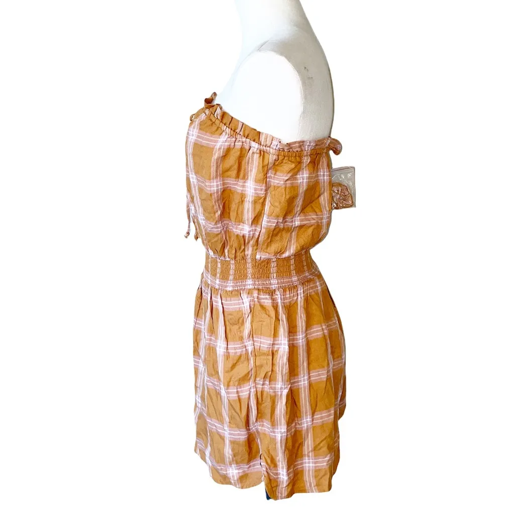 NWT American Eagle Plaid Smocked Strapless Romper - Image 3