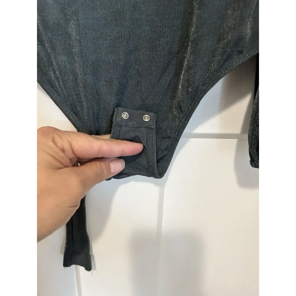 Astr the Label Bodysuit Women’s Size Medium High Neck Long Sleeve Open Back Teal Green - Image 6