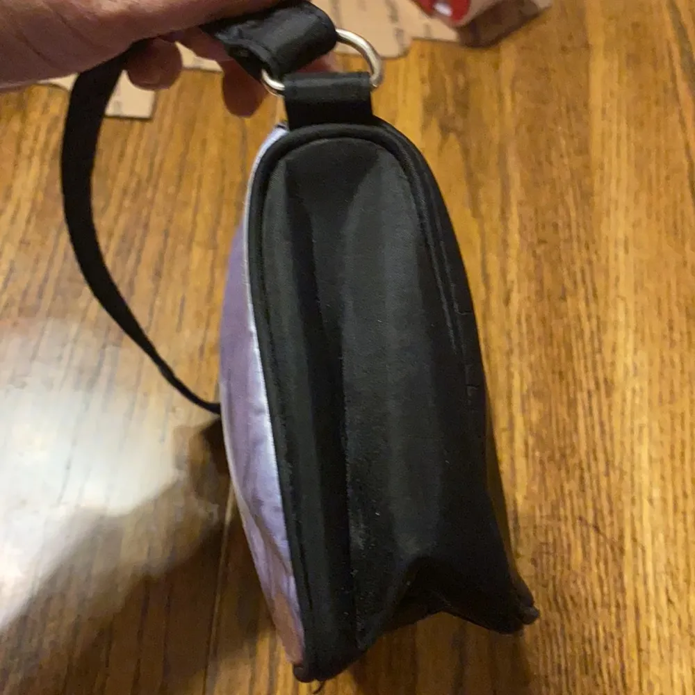 Disney EEYORE small purse - Image 5