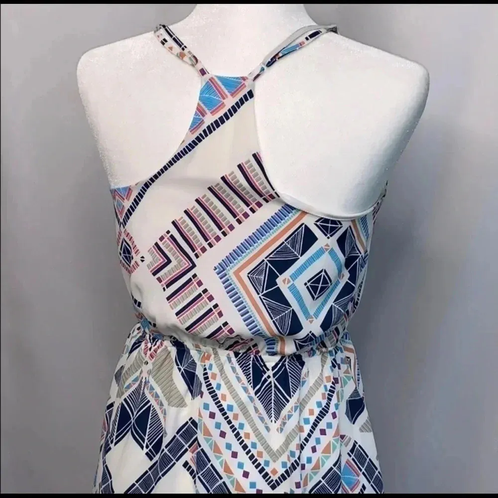 Everly Geometric Print Mini Dress Size Small - Image 4