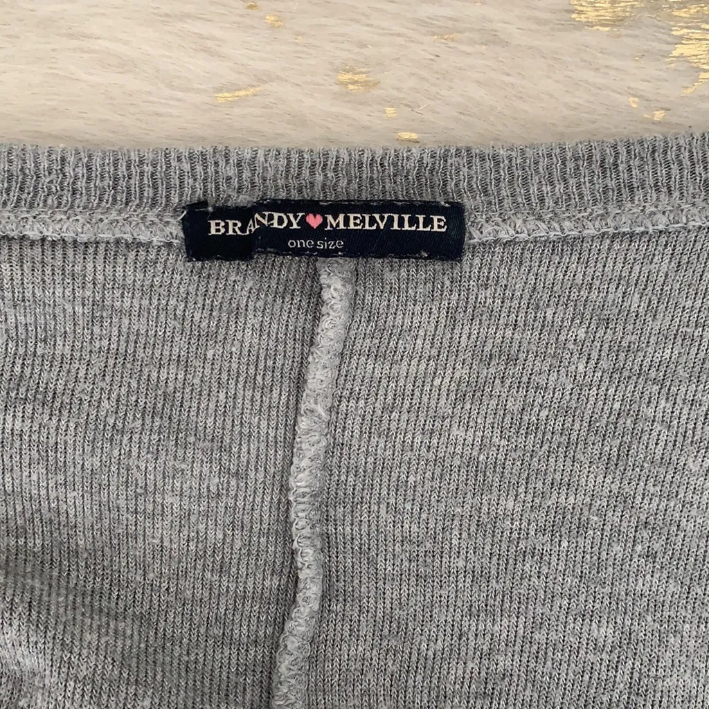 Brandy Melville Grey Oversized Sweater Top - Image 3