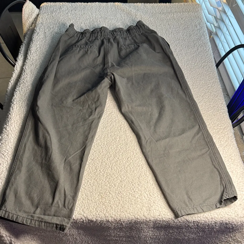 Listicle Women's Gray High Rise Paper Bag Waist Straight Leg Pants - Image 4