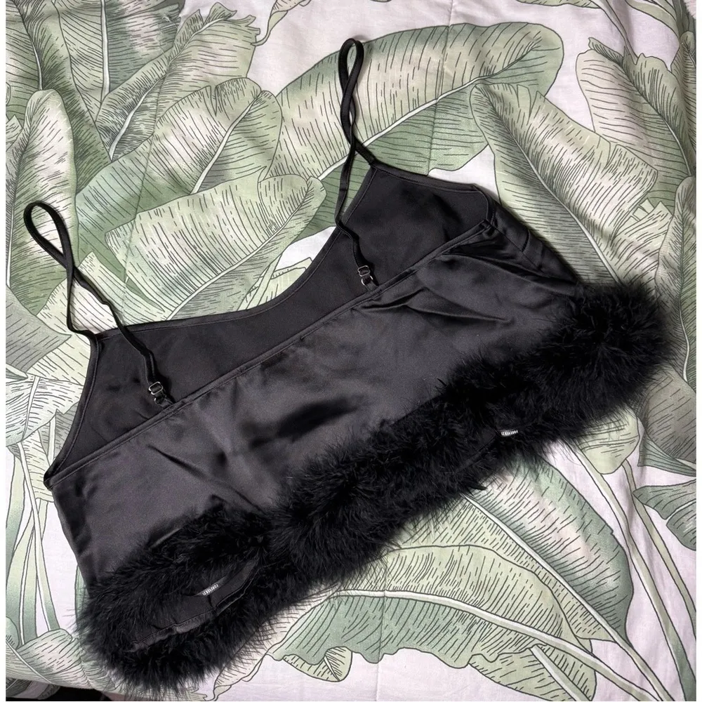 Forever 21 Black Feather Trim Cropped Satin V-Neck Cami Top Blouse Size XL NWT - Image 8