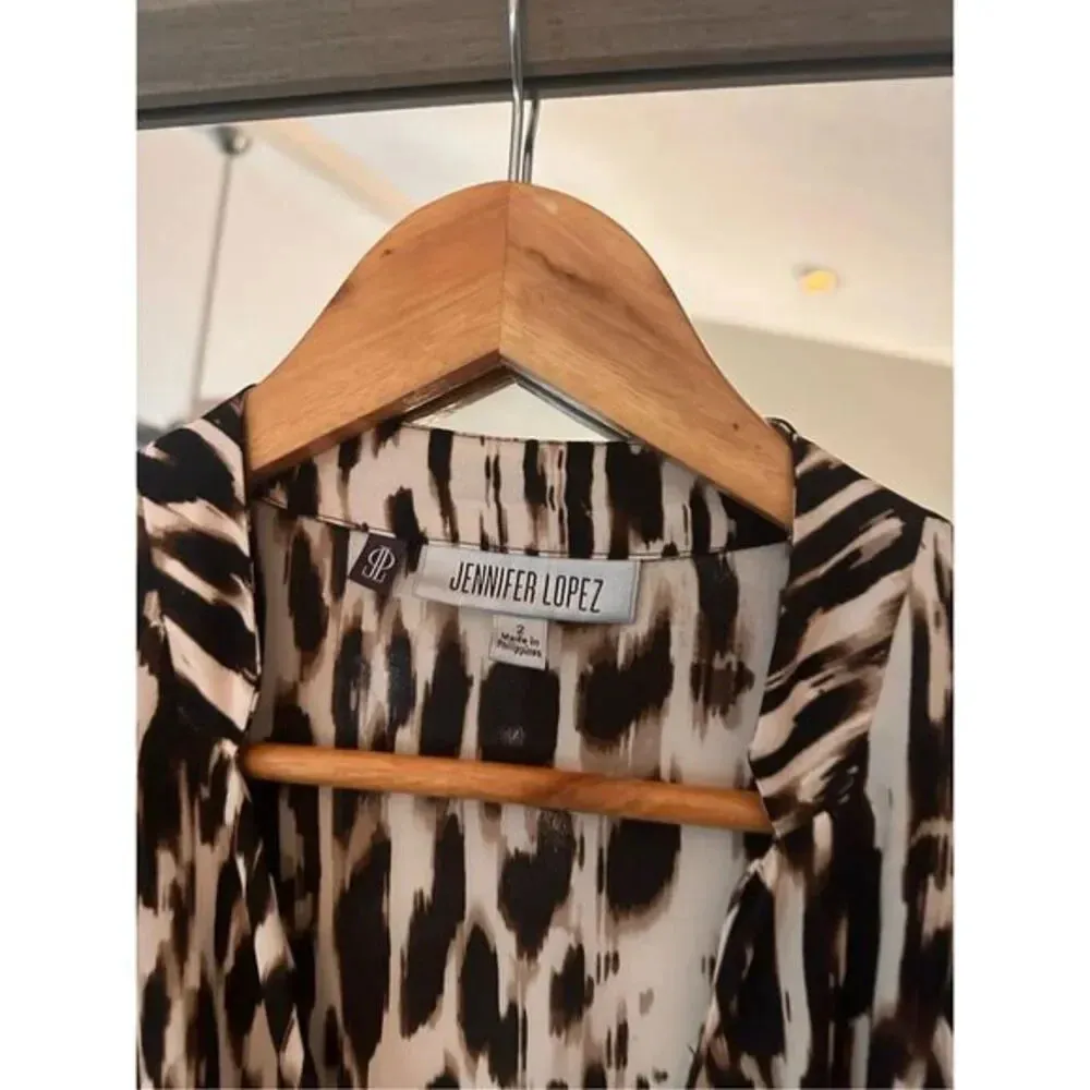 Jennifer‎ Lopez Romper New Size 2 Leopard B Neck - Image 3