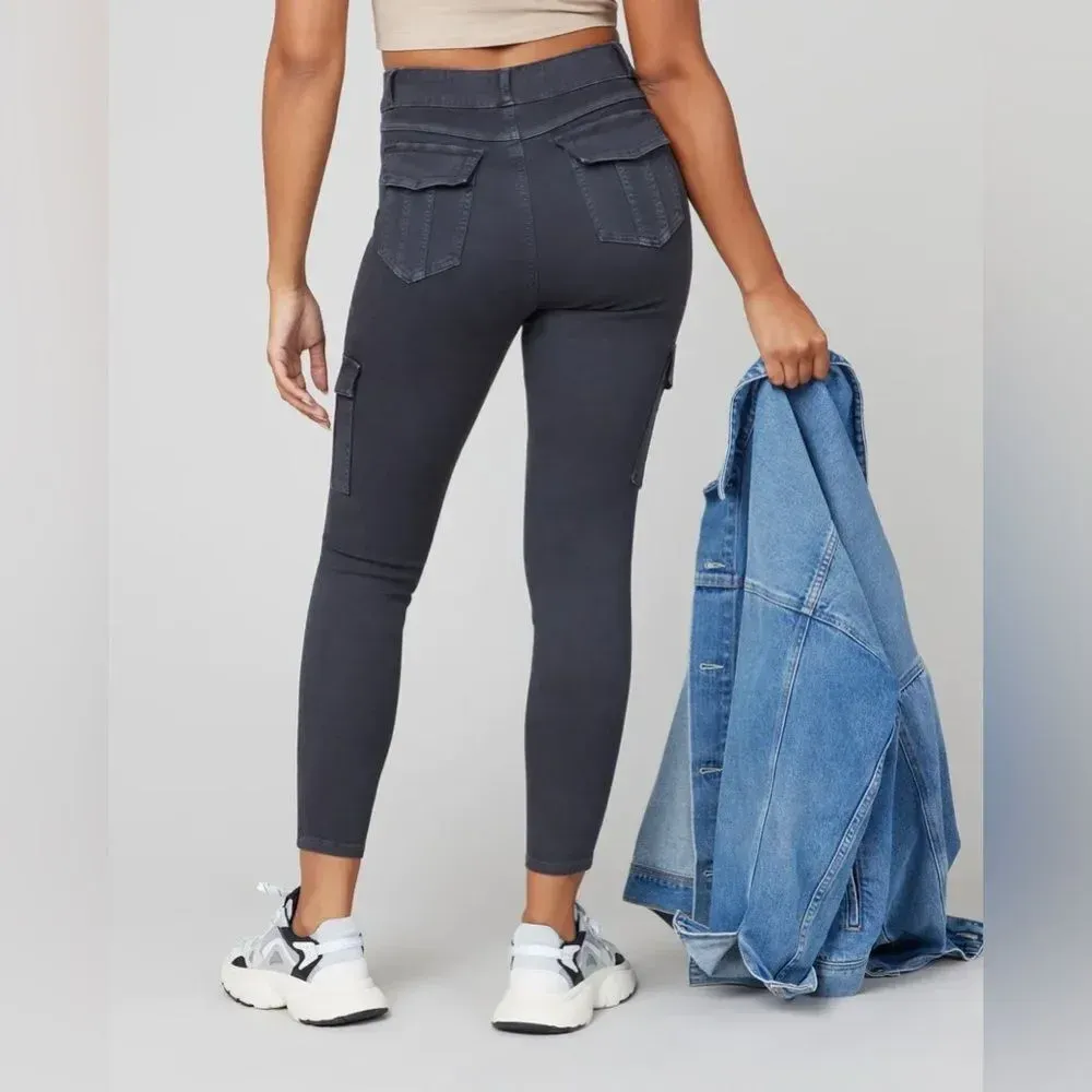 NWT SPANX Stretch Twill Ankle Cargo Pant Size Medium‎ - Image 7