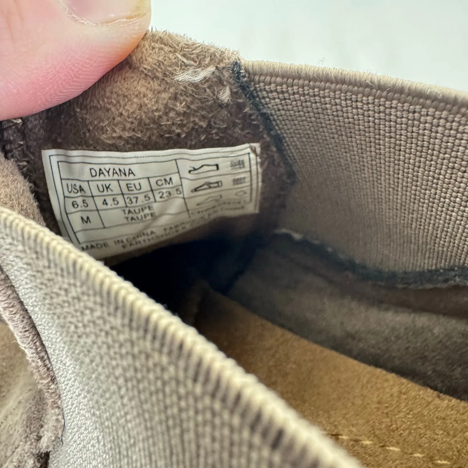 Earth Origins Dayana Taupe Faux Suede Casual Cushioned Walking‎ Booties Size 6.5 - Image 7